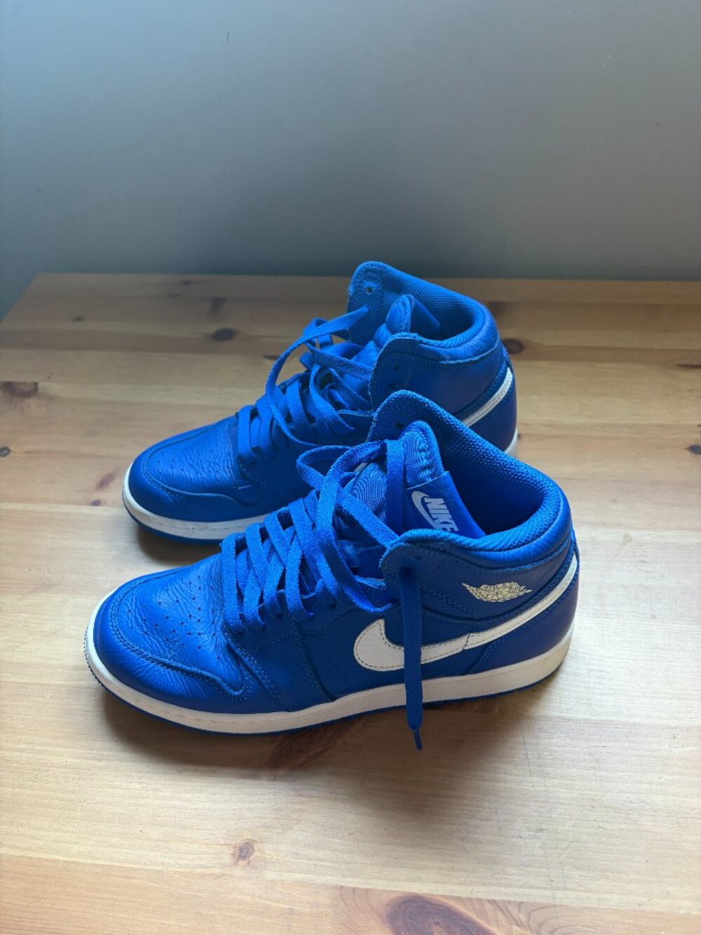 Nike Air Jordan 1 Hyper Royal Blue White Sneakers Sz 6.5Y